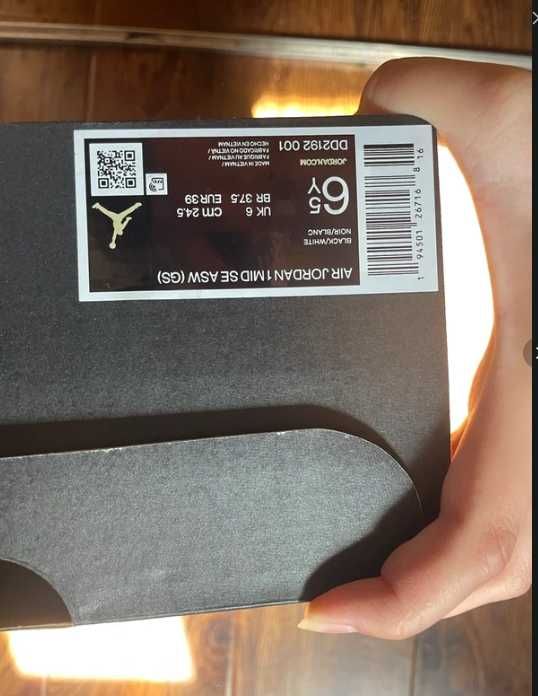 Nike Air Jordan Mid