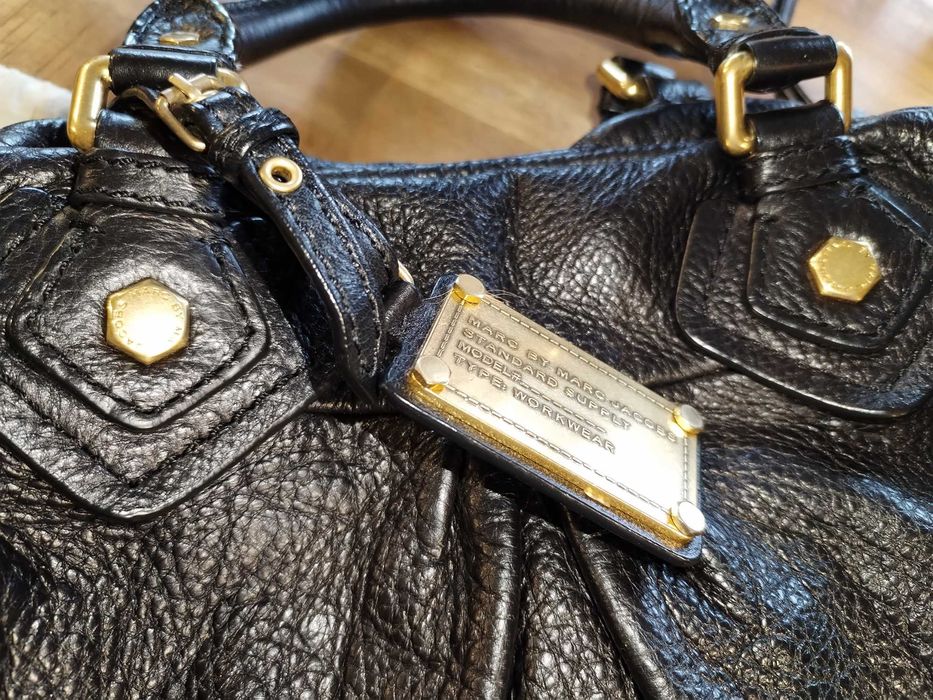 Poseta, geanta MARK JAKOBS din piele naturala neagra cu fermoar auriu