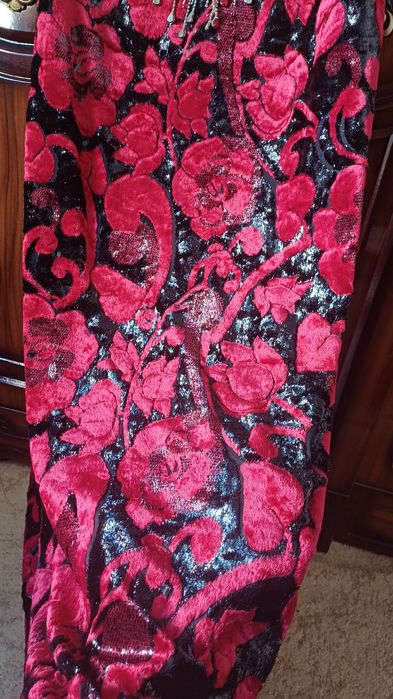 Ayollar kiyimi  ko'ylak lozim