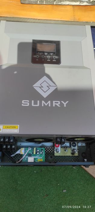 Reparatii invertoare solare