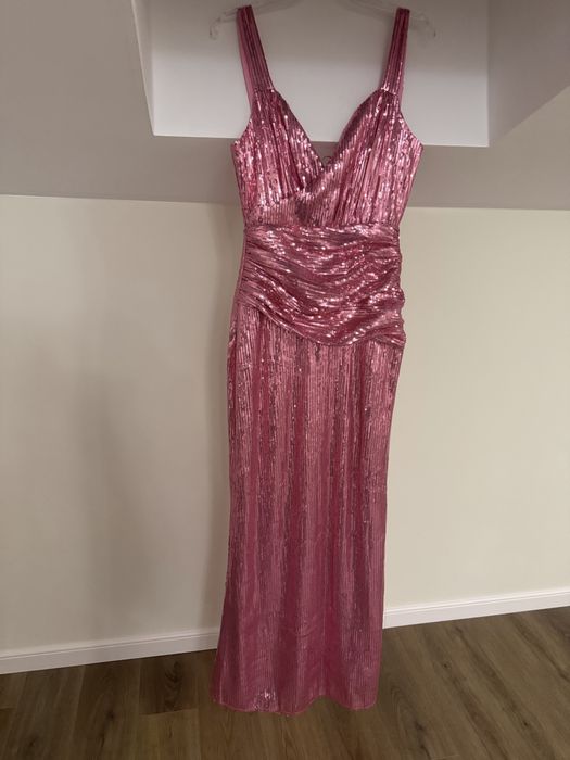 Vand rochie mega eleganta