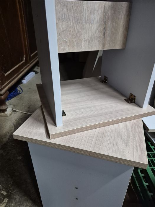 Продам табуреты из ЛДСП, Новые.