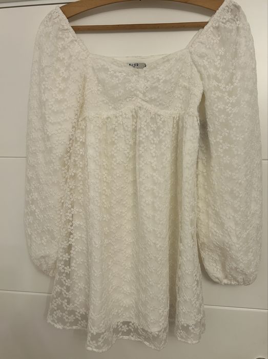 Нова рокля NA-KD