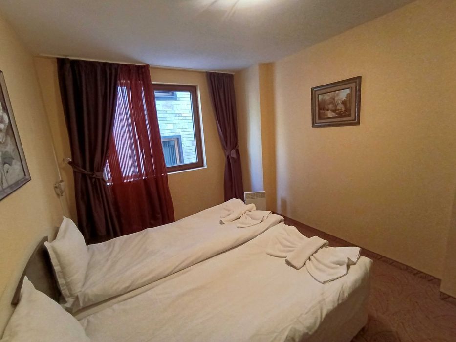 Продава се Двустаен апартамент в к.к. Пампорово - 66 кв.м за 935 €/кв.м - Снимка #1