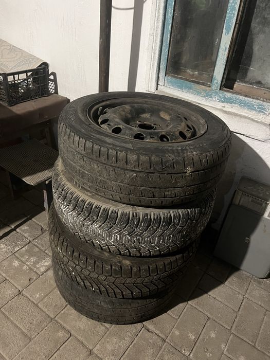 4диска вместе 4 Шины 2липучки 2 шипованные шины