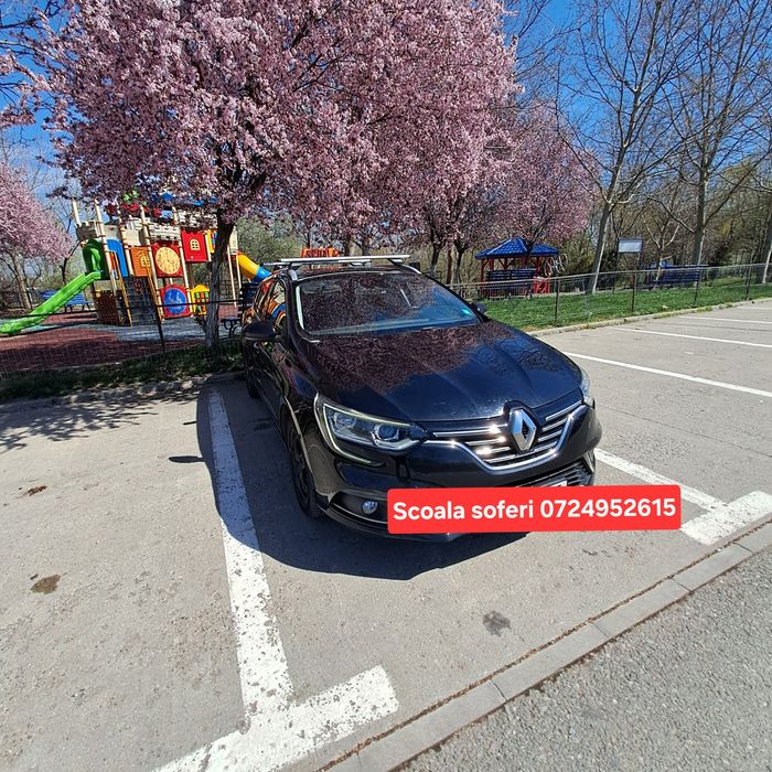 Scoala soferi ,profesor de legislatie rutiera