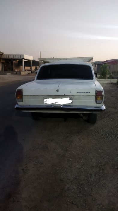 Волга газ 2410 год -1991