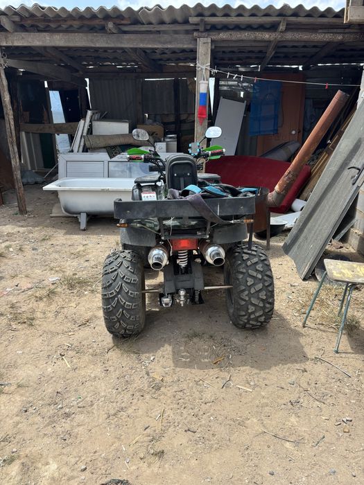 Квадроцикл с пробегом без вложени