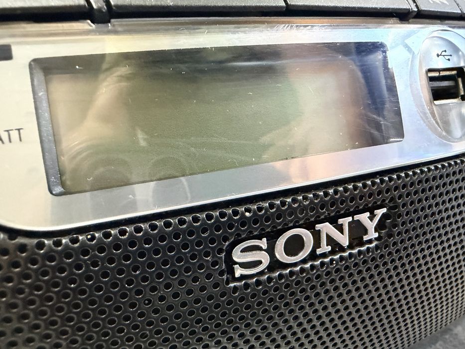 Минисистема FM радио MP3 CD плейър USB четец SONY ZS-PS30CP ...