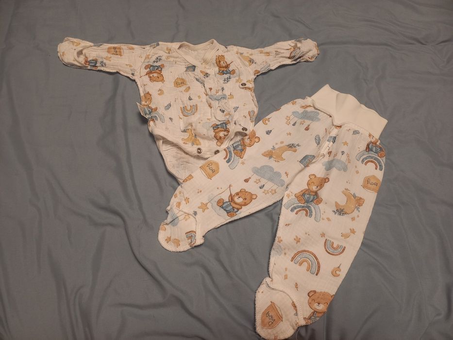 Детские вещи с 0+ до 3х месяцев