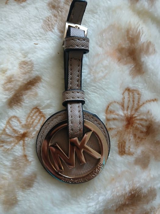 Оргинален аксесоар на "MICHAEL KORS"