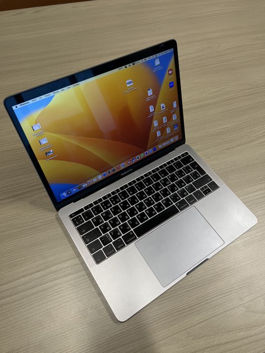 Продам MacBook Pro