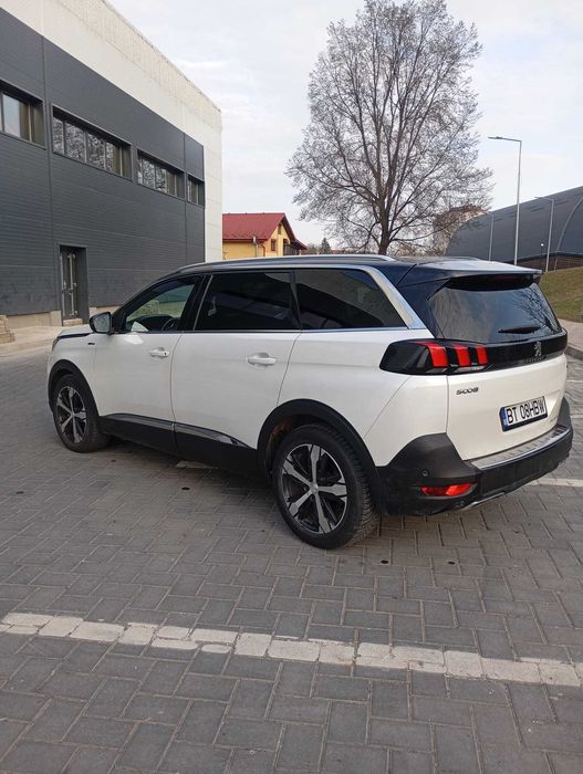 Peugeot 5008  GT LINE,  2019,  euro 6,   1,5 diesel,!