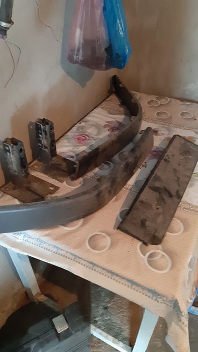 Запчас бу ауди..