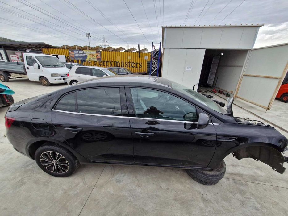 Dezmembrez Renault Megane 4 1.3B H5H euro 6 2019 Renault Megane 3 1.5D