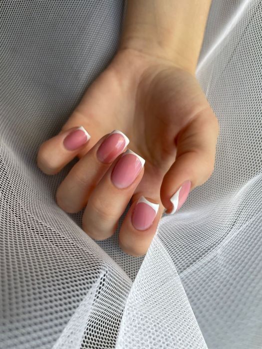 Маникюр, наращивание ногтей