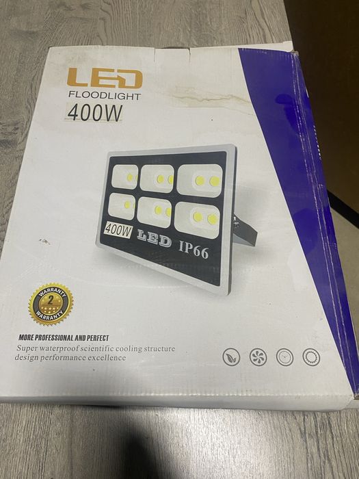 Прожектор новая 400 w