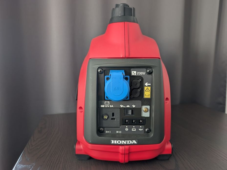 Honda EU10i 1kW (0.9kVA) - Generator camping, grădină, casă