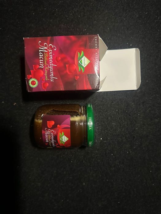 Magiun afrodisiac  60 lei buc