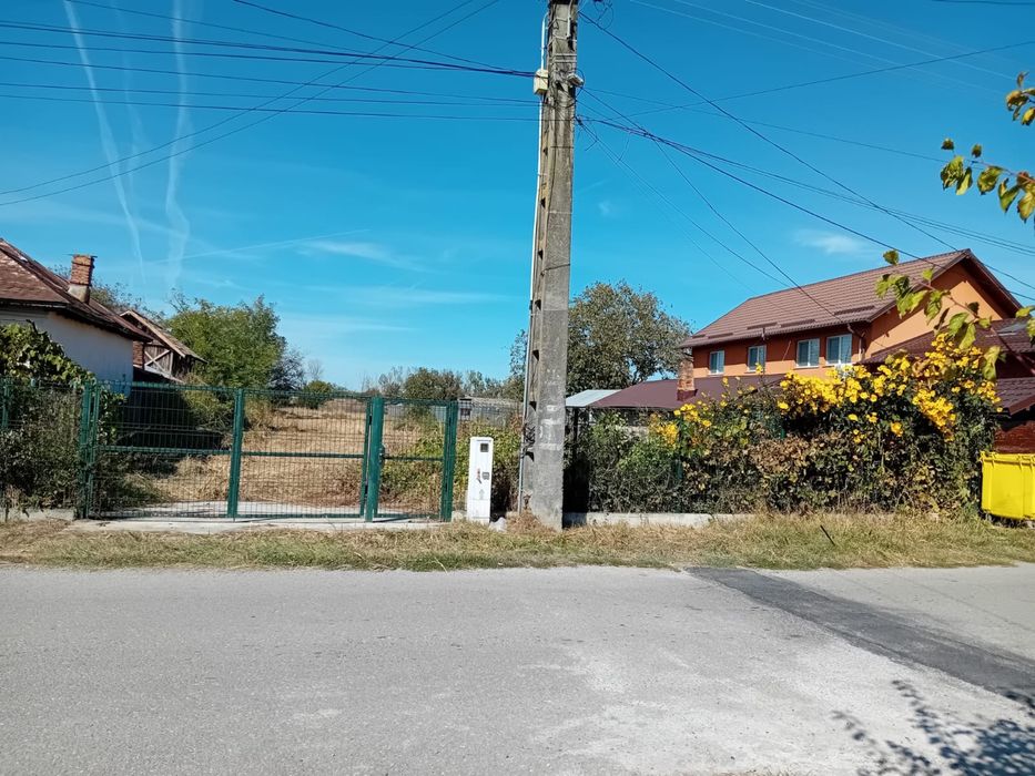 Vand teren comuna Manesti sat Baltita