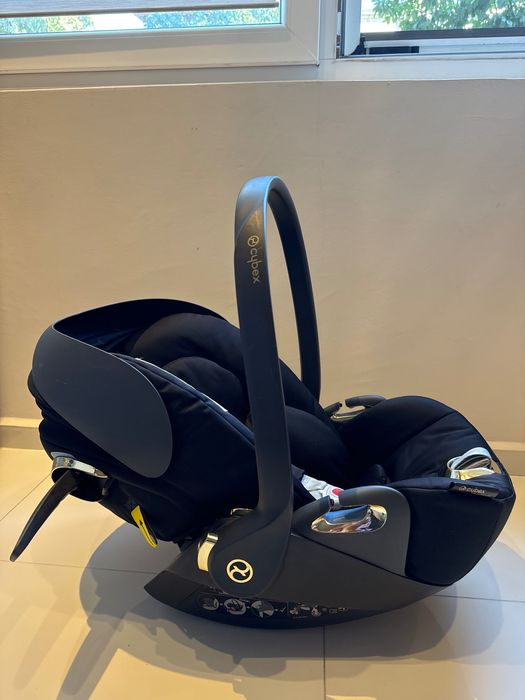 Кош за кола за новородено Cybex Jeremy Scott