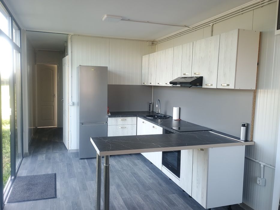 Tiny house din containere 36 mp