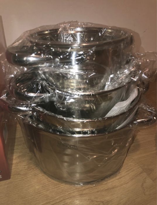 Set oale 4 bucati cu capac din Inox noi