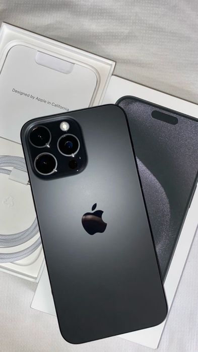 Продаю Iphone 15 pro max