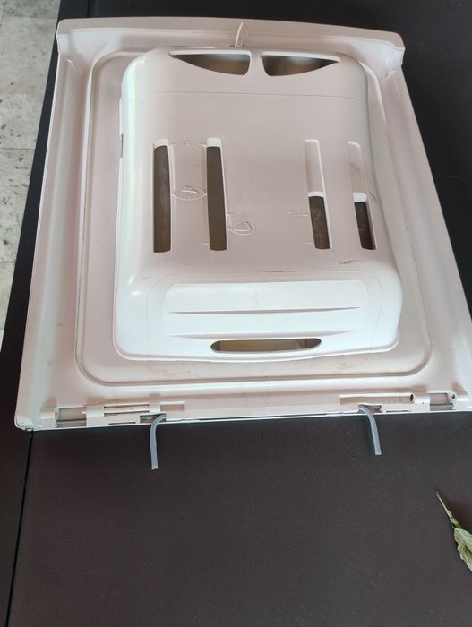 Vând ușă de mașină spalat