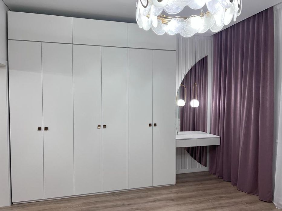 Продам два дома на одном участке