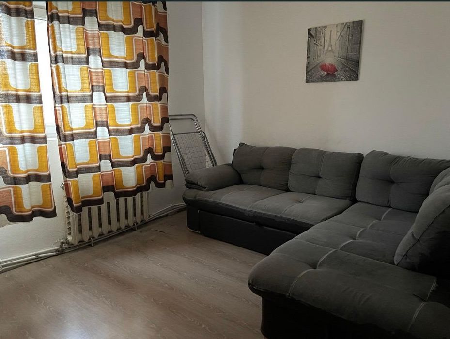 Închiriez apartament 2 camere zona Cetate
