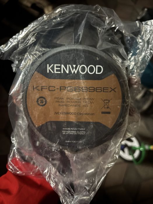 Полка задный приора с динамикой