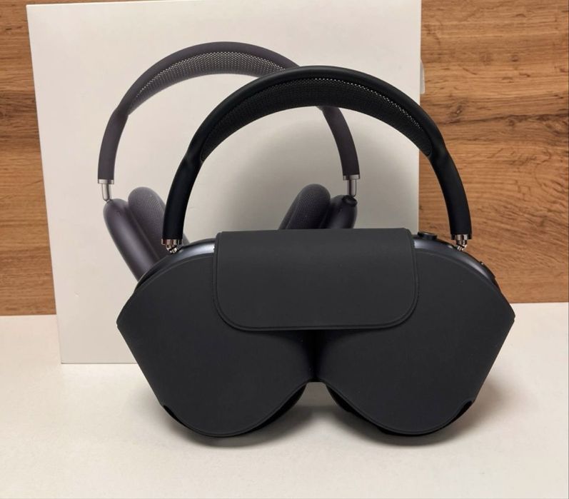Продам наушники Apple AirPods Max