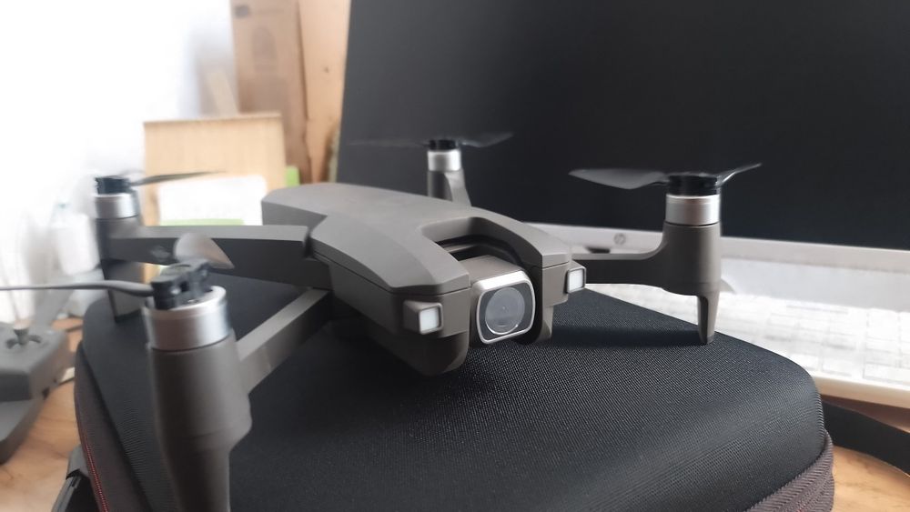 Продам квадрокоптер MEW4-1-4K