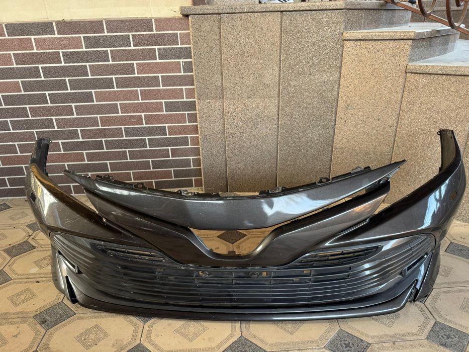 Продам бу оригинал бампер камри европеец 70