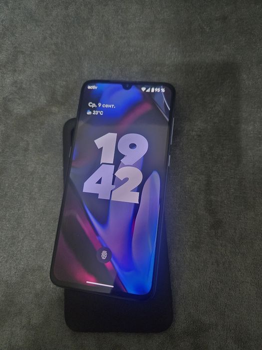 Продам Xiaomi Mi 9