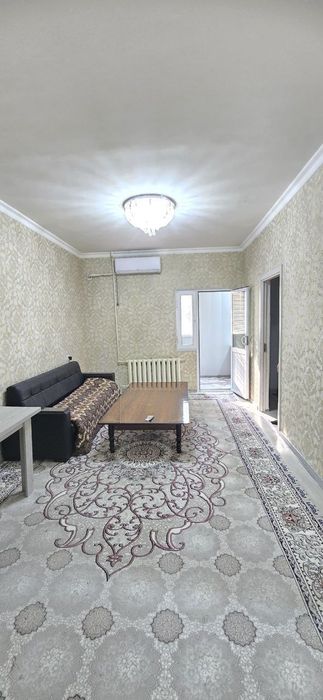 Аренда чиланзар 14.  Двух комнатная.  Балкон 1,5*6