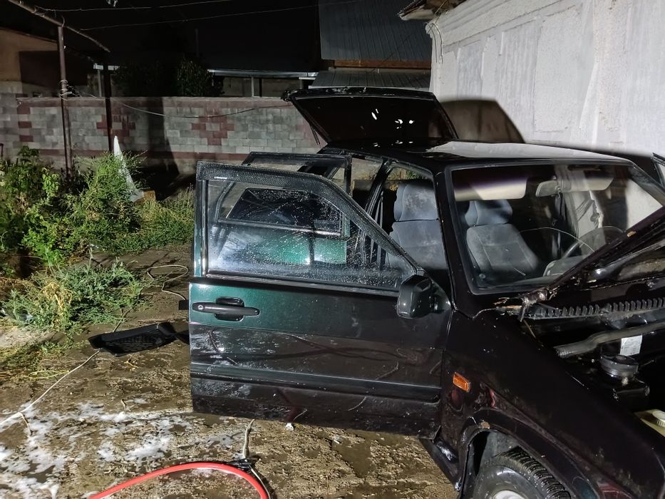 Машина ваз  продам или обмен на айфон 16