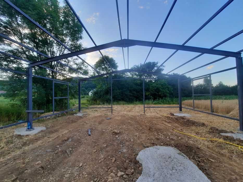 Vând hale metalice lucrăm fără avans