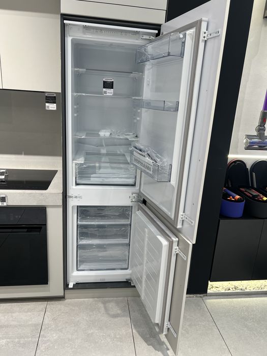 Hofmann Встраиваемый холодильник