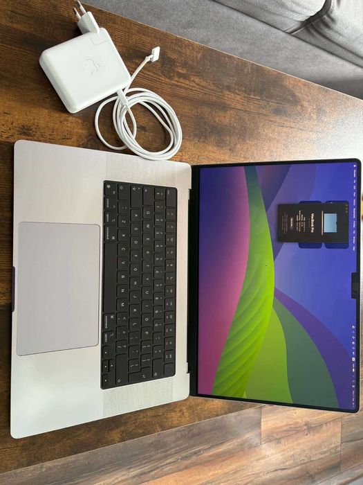 Macbook M1 Pro 32GB 16"