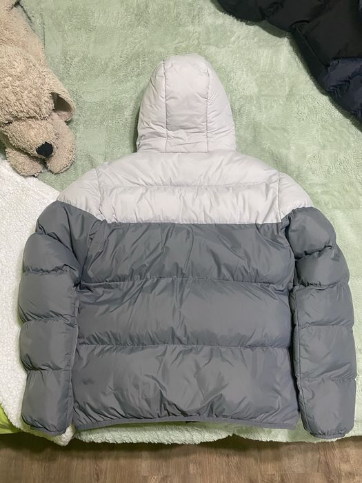 Nike мъжко яке чисто ново