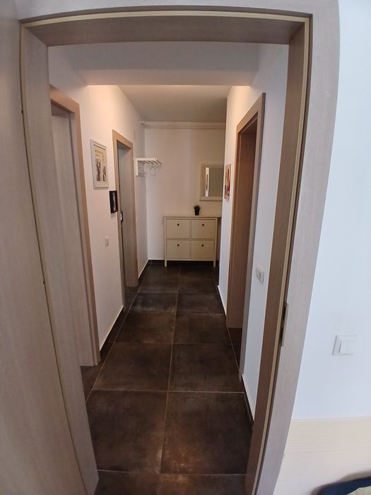 Vand apartament 2 camere