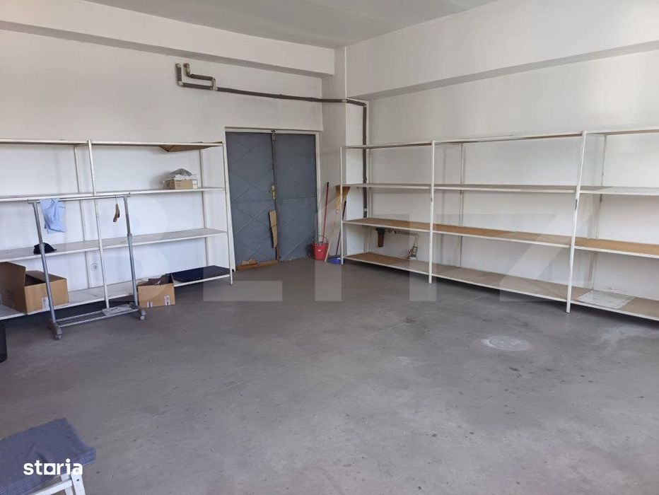 Cladire birouri , hala de productie, spatii depozitare, parcare si ter