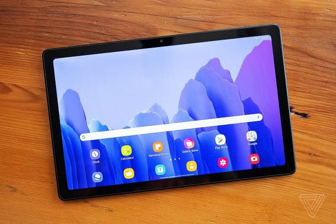 Продам планшет samsung tab a7