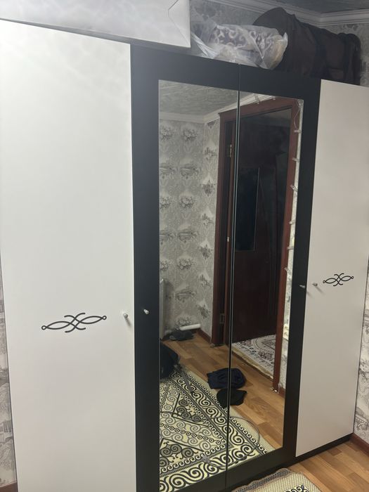 Продам спальный гарниртур