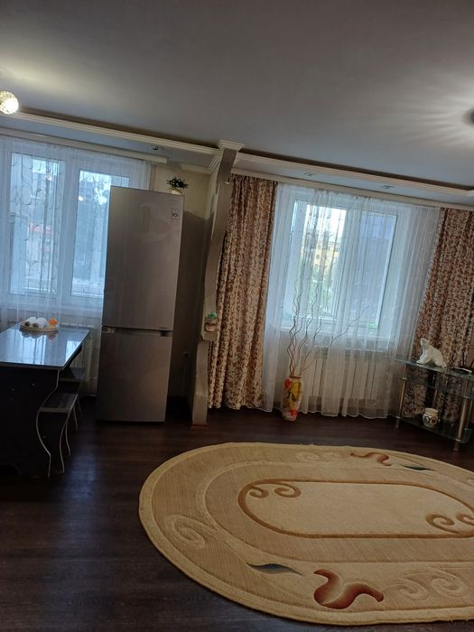 Сдам 2-комн. квартиру в центре. ПОСУТОЧНО.