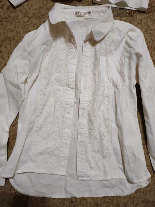 Кофточка беленькая