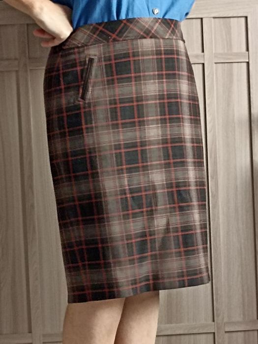 Юбки классика продам