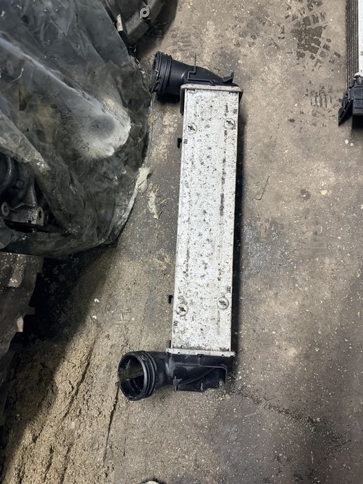 Radiator intercooler bmw e90 e92 e91 e93 330d